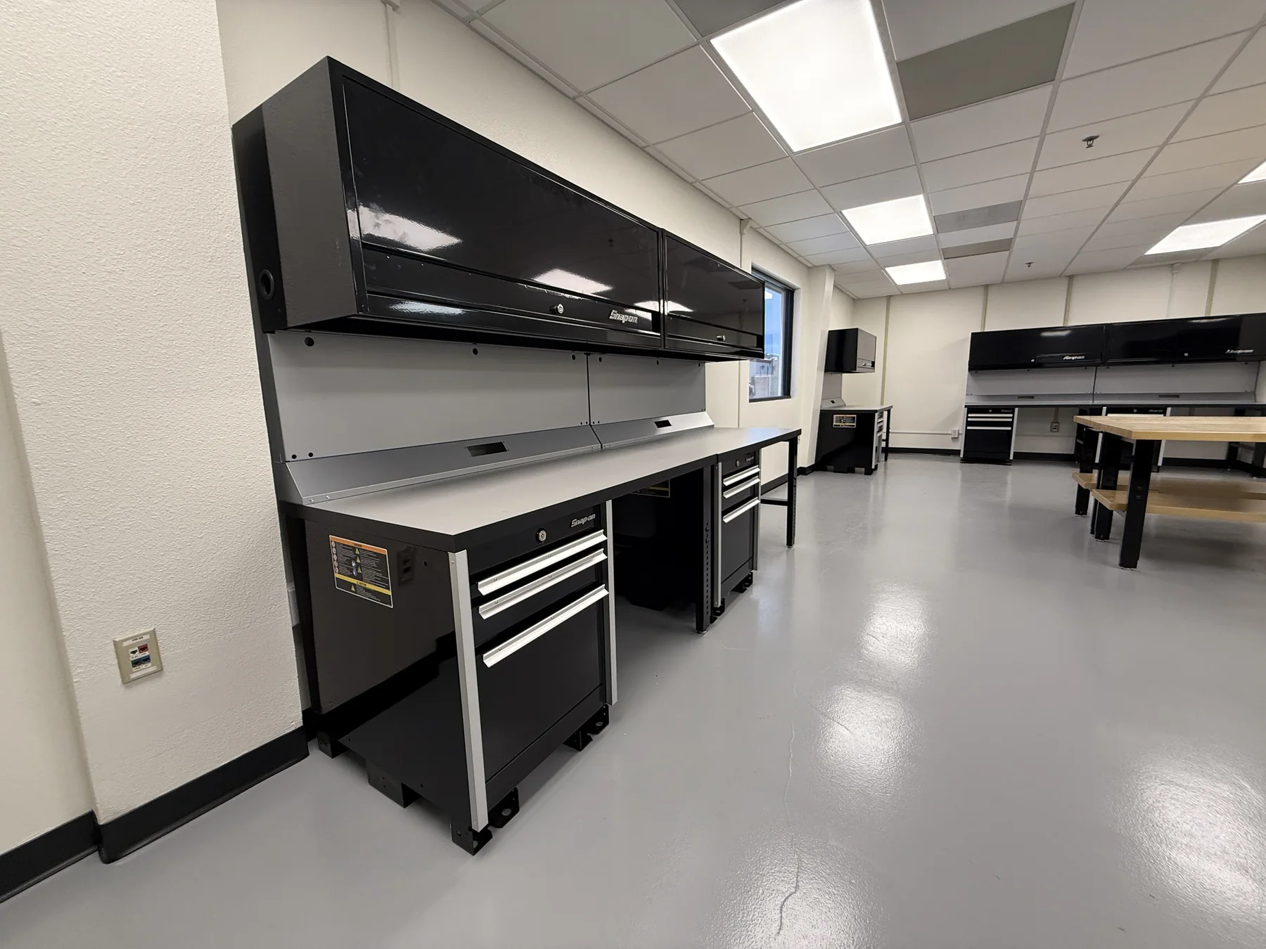 SnapOn Tool-Storage Installation project photograph — image 55