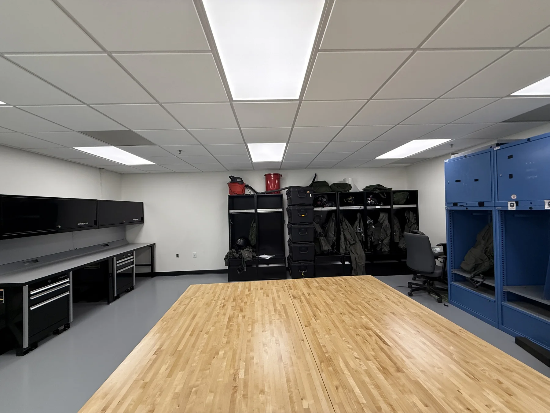 SnapOn Tool-Storage Installation project photograph — image 57