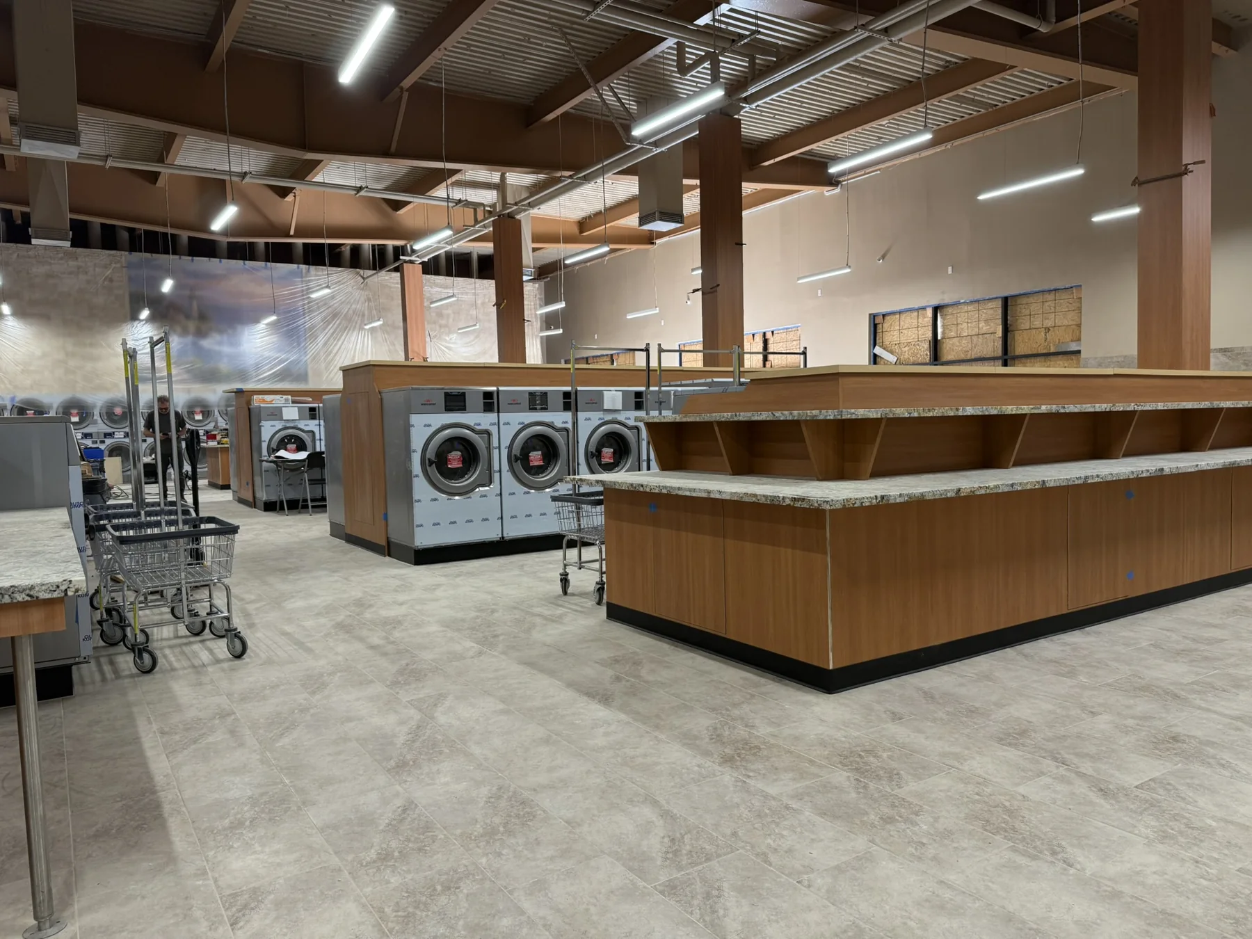 Long Beach Laundromat Ã¢â‚¬â€ project view — image 4