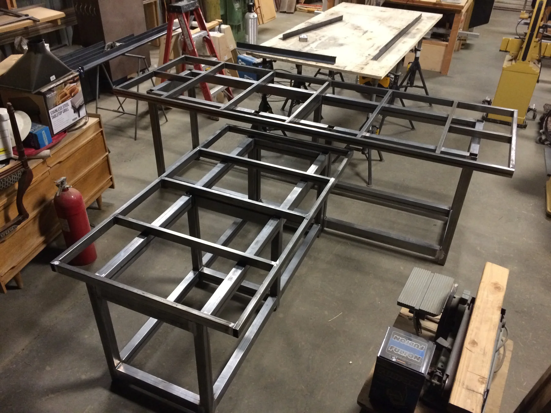 Custom Table Fabrication Ã¢â‚¬â€ project view — image 3