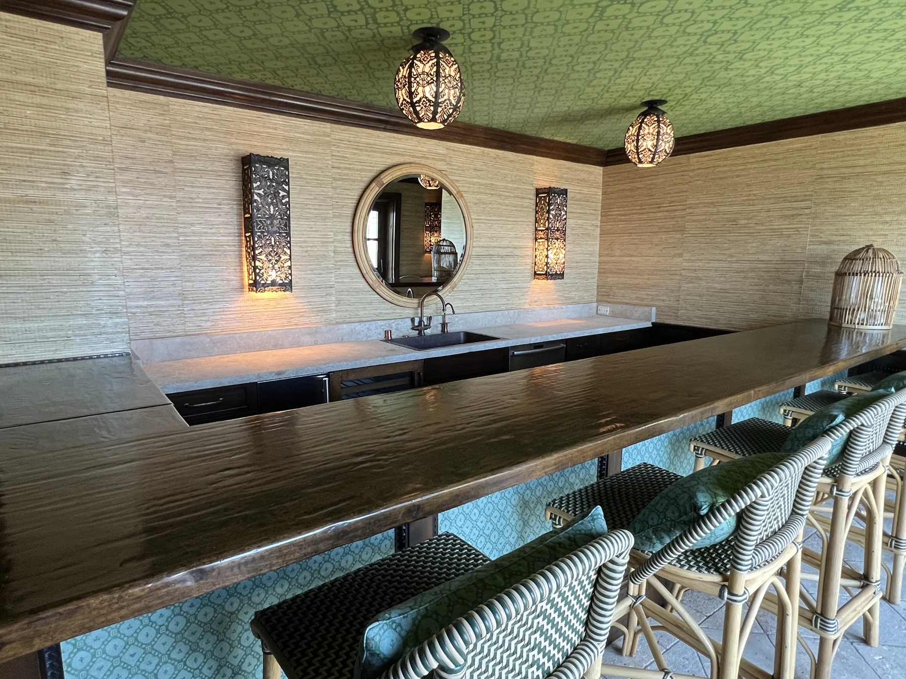 Malibu residential bar and custom millwork — image 1