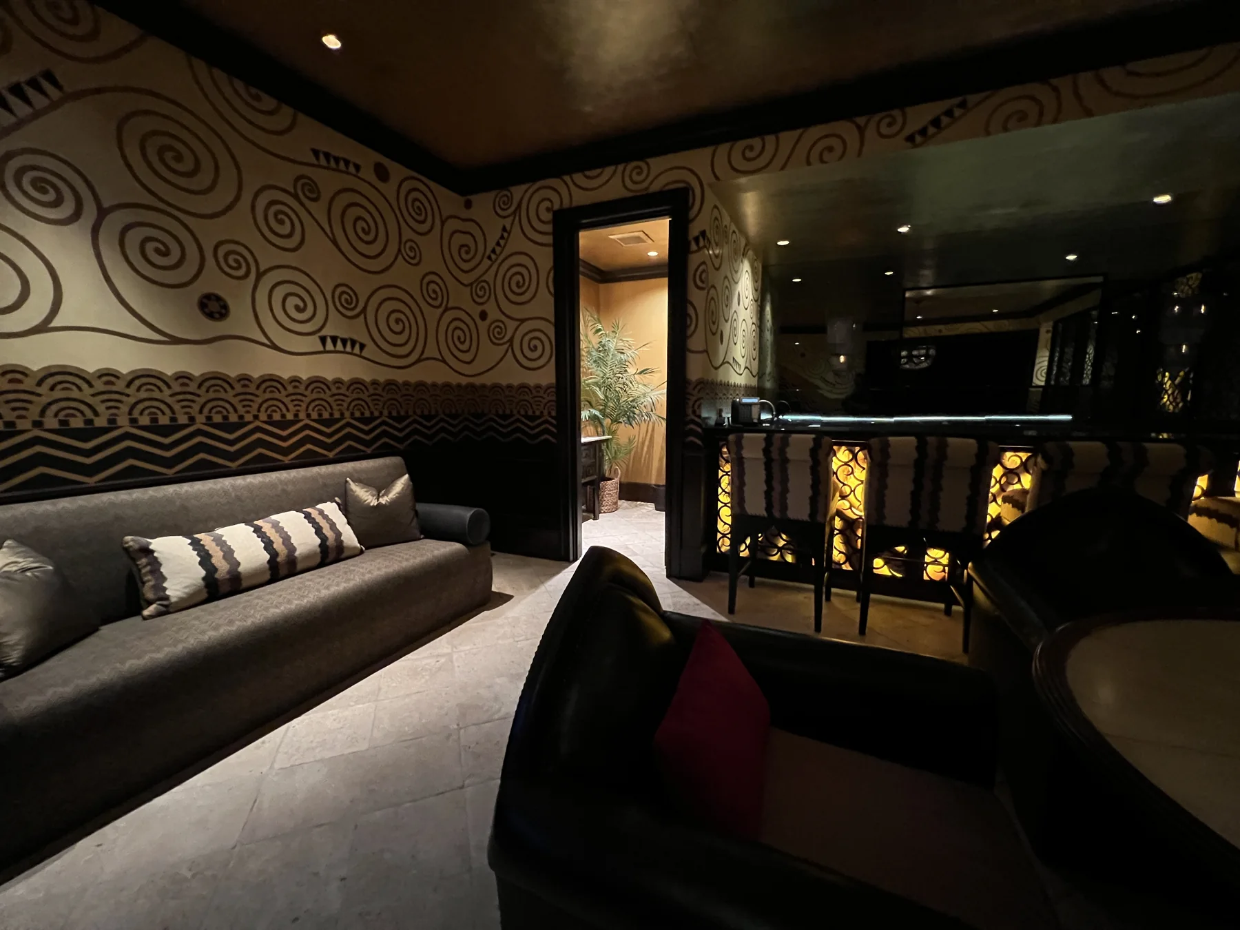Malibu Residential Interiors Ã¢â‚¬â€ project view — image 13