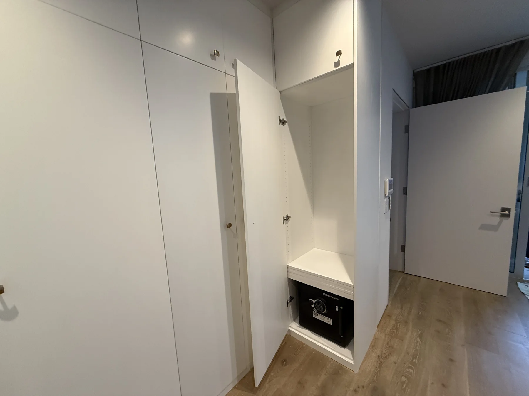 Custom Closet Ã‚Â· Santa Monica Ã¢â‚¬â€ project view — image 6