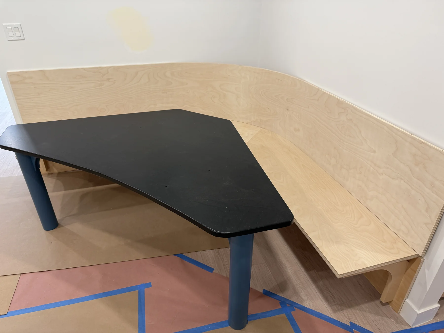 Custom Banquette & Dining Table Ã‚Â· Encino Ã¢â‚¬â€ project view — image 9
