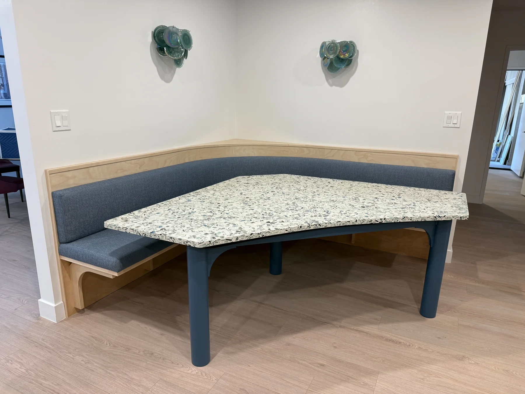 Custom Banquette & Dining Table Ã‚Â· Encino Ã¢â‚¬â€ project view — image 10