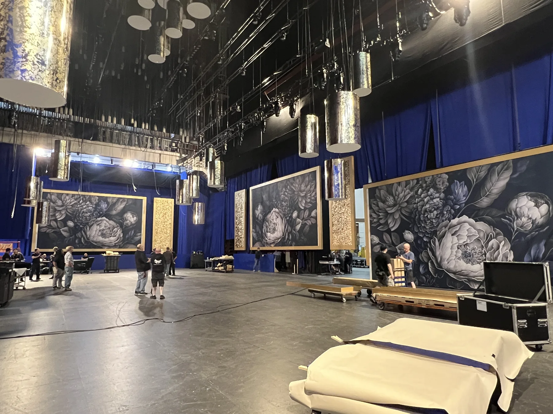 Scenic Stage Installation Ã¢â‚¬â€ project view — image 14
