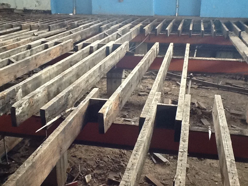 Floor structure exposed for renovation — image 3