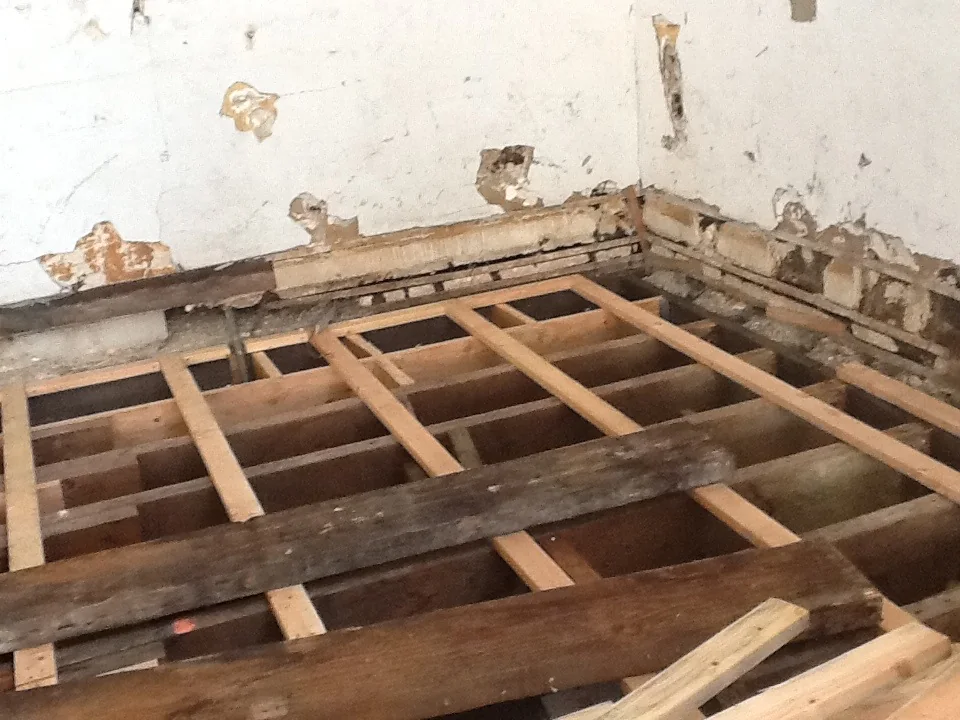 New floor framing — image 5